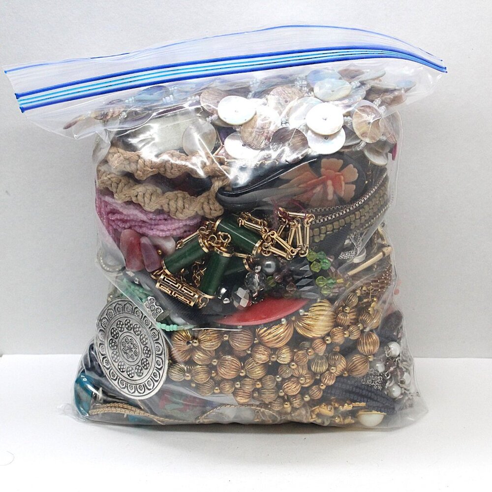 Vintage Estate Wearable Jewelry Lot